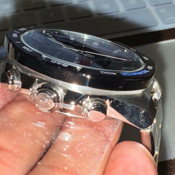 Casio edifice metal watch with blue dial Like New - Picture 3 of 7